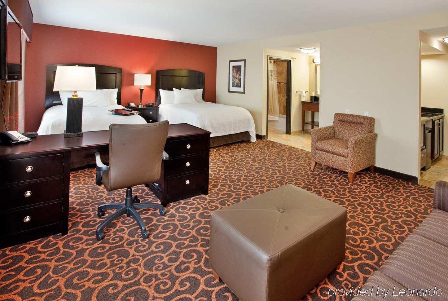 Holiday Inn Express & Suites - Dickinson By Ihg Exterior foto