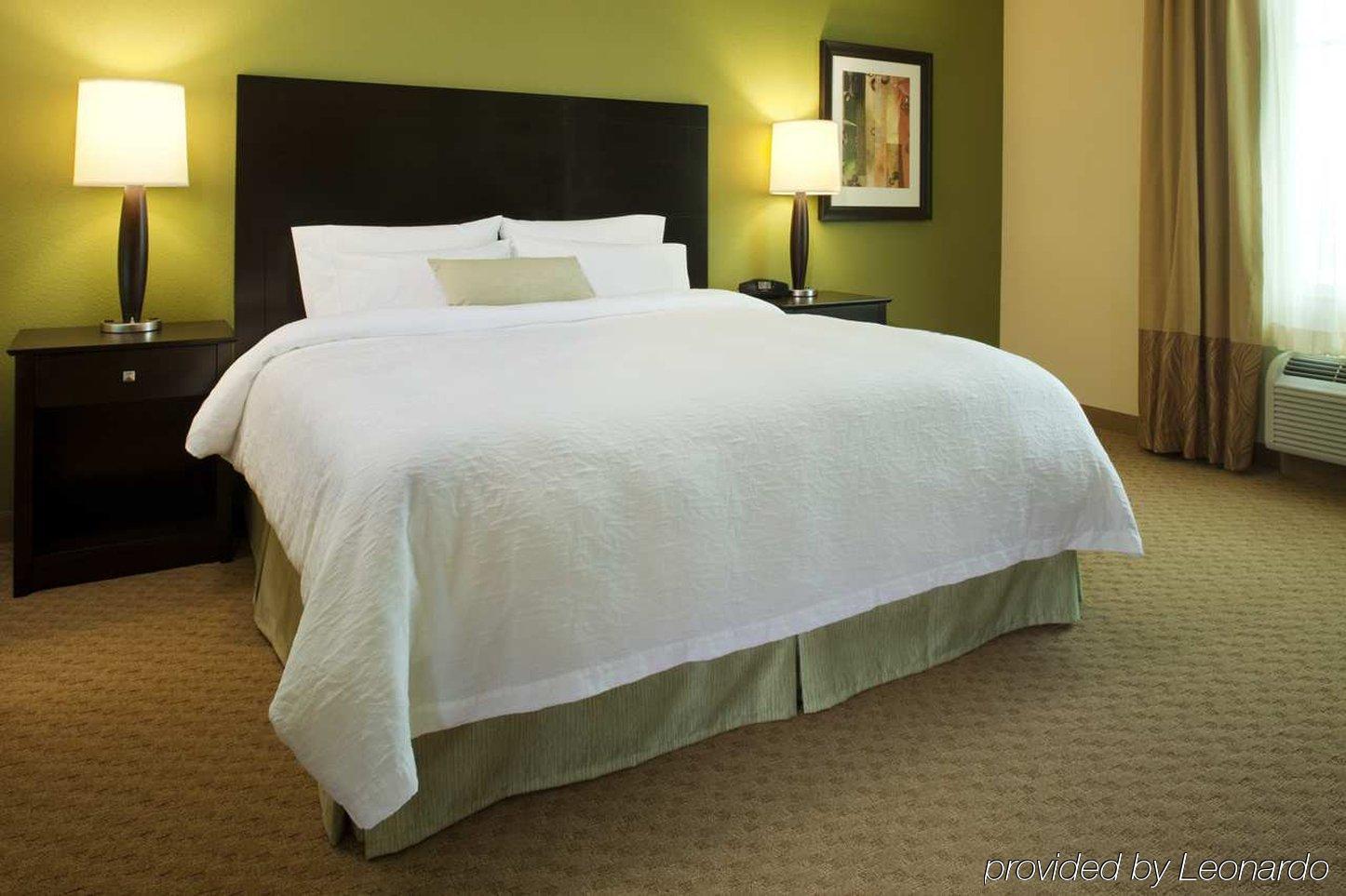 Holiday Inn Express & Suites - Dickinson By Ihg Exterior foto