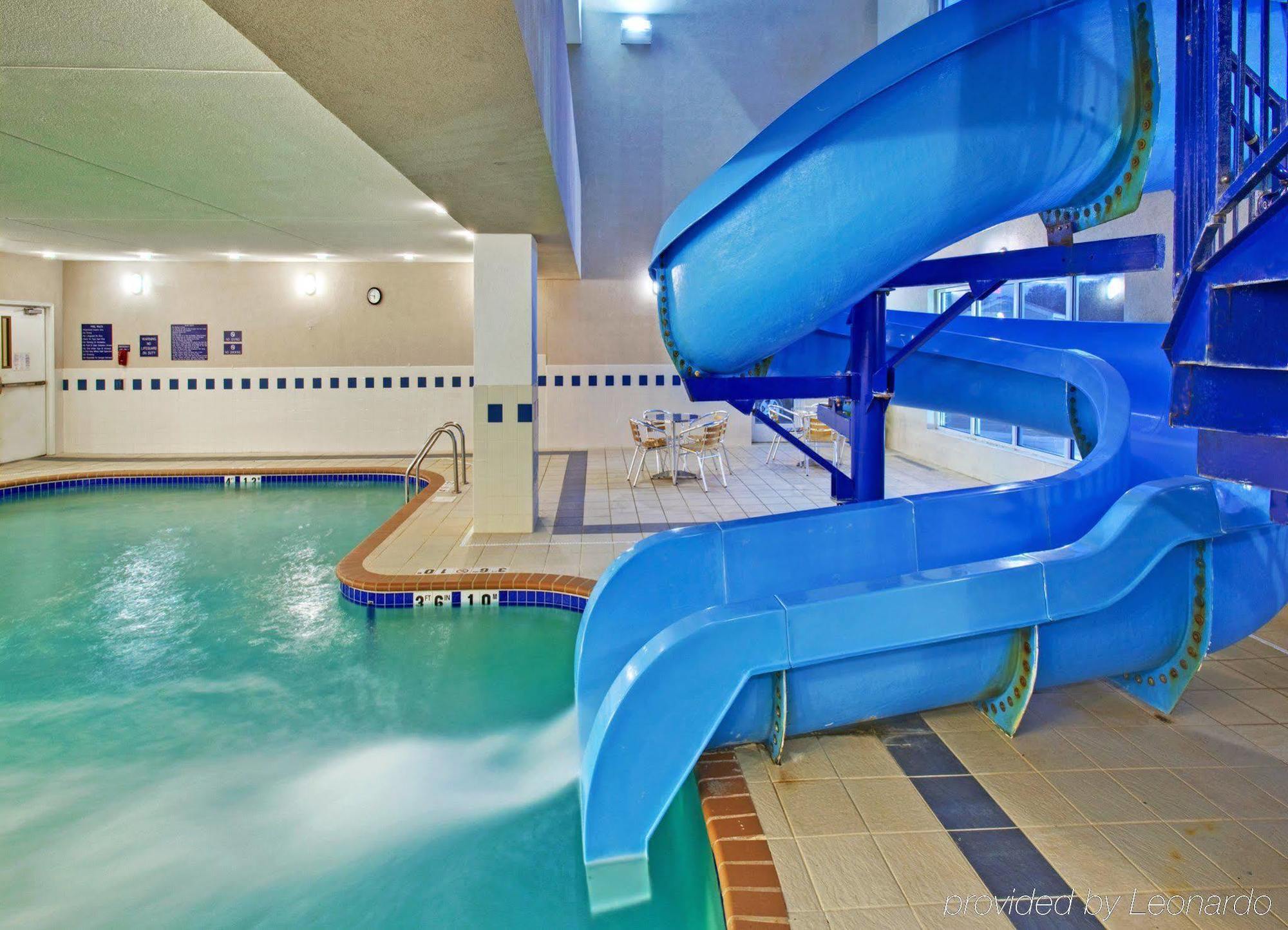 Holiday Inn Express & Suites - Dickinson By Ihg Facilidades foto